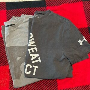 Lot of 2 Youth large Under Armour t shirts (gray and black)